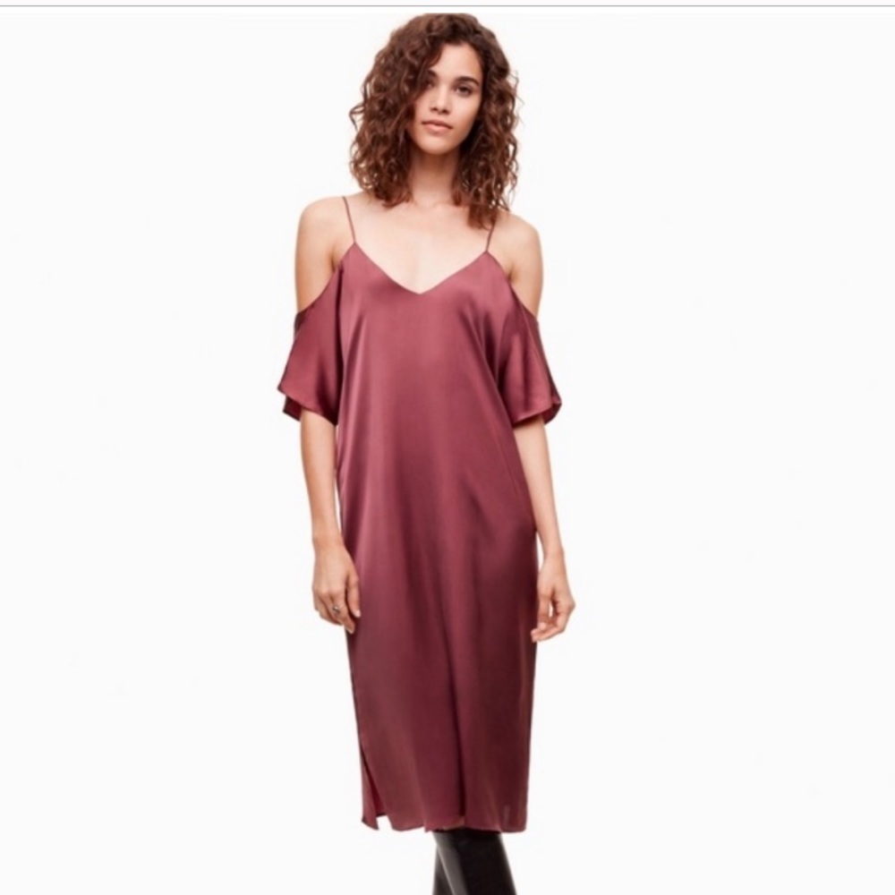 Aritzia Wilfred Harrietta cold shoulder satin dress size small